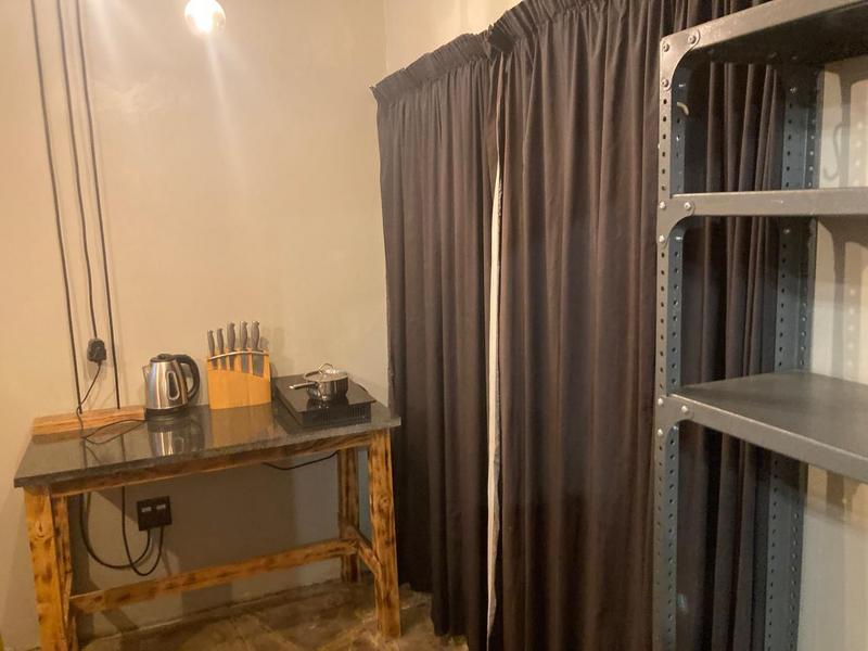 To Let 1 Bedroom Property for Rent in Van Der Hoff Park North West